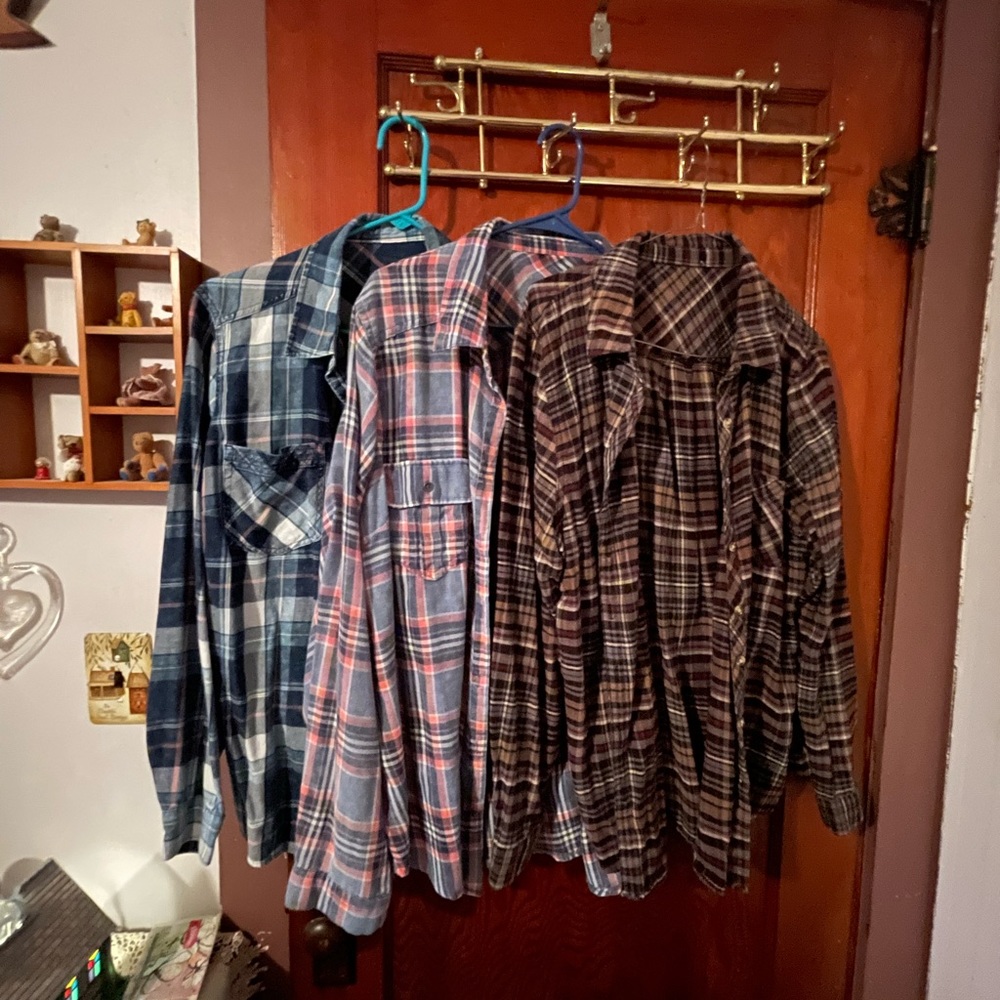 Bundle of 3 button long sleeve shirts